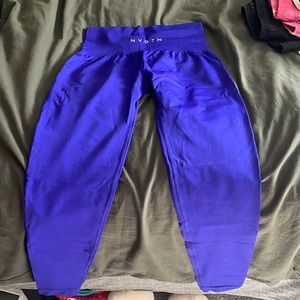 Royal blue NVGTN leggings, never worn